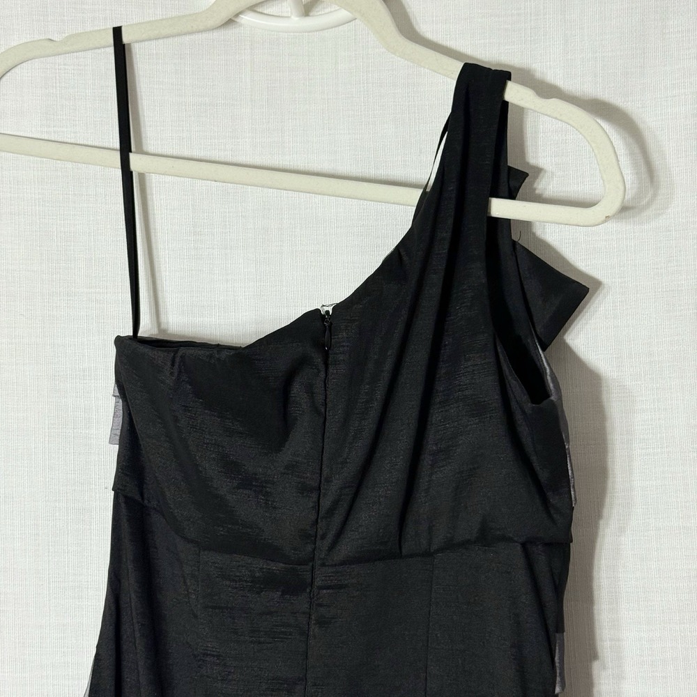 Betsy & Adam One Shoulder Mermaid Gown Black Gray Formal Prom Evening Dress 8 - Picture 7 of 10